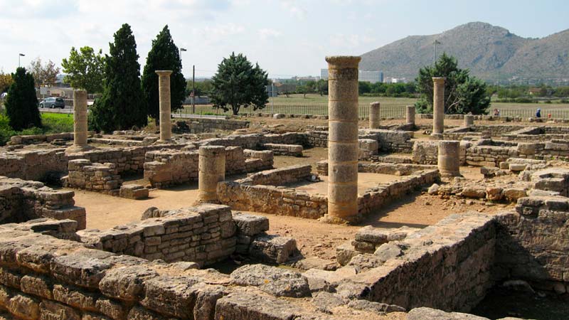 visitar ciudad romana de Pollentia